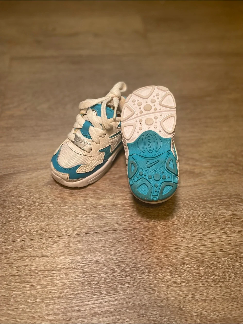 Nike Air Max2 Light Kids Sneakers